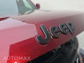 2017 Jeep Grand Cherokee Altitude Edition - miniatura 21