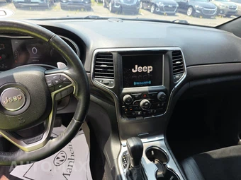 2017 Jeep Grand Cherokee Altitude Edition - miniatura 11