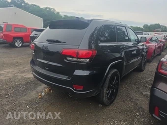 2017 Jeep Grand Cherokee Altitude Edition - miniatura 4