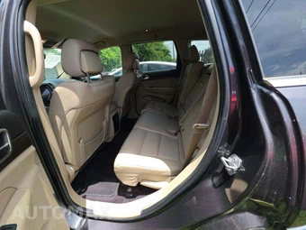 2017 Jeep Grand Cherokee Laredo - miniatura 13