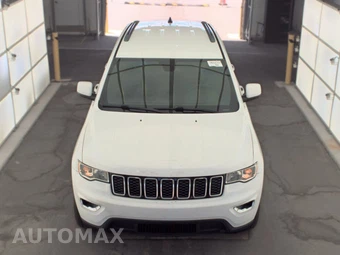 2017 Jeep Grand Cherokee Laredo – miniatura 2
