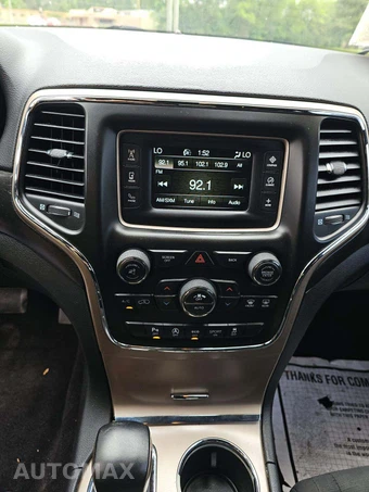 2017 Jeep Grand Cherokee Laredo - miniatura 10