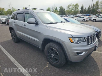 2017 Jeep Grand Cherokee Laredo – miniatura 3