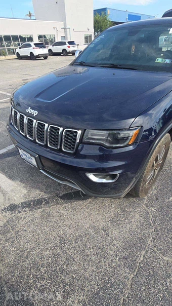 2017 Jeep Grand Cherokee Limited - miniatura 18