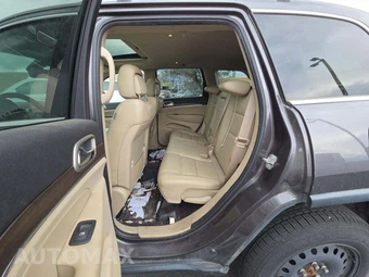 2017 Jeep Grand Cherokee Limited - miniatura 10