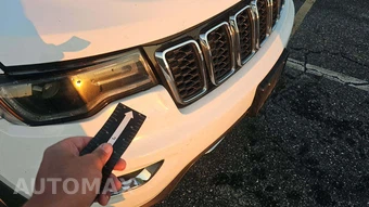 2017 Jeep Grand Cherokee Limited – miniatura 27