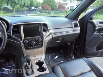 2017 Jeep Grand Cherokee Limited - miniatura 32