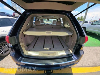 2017 Jeep Grand Cherokee Overland - miniatura 14