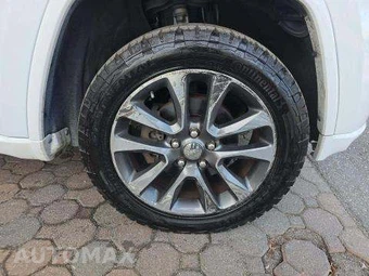 2017 Jeep Grand Cherokee Overland - miniatura 25
