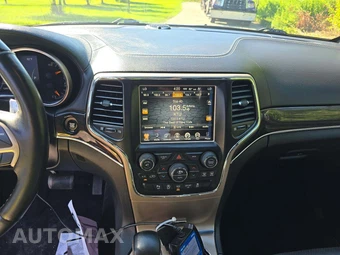 2017 Jeep Grand Cherokee Overland - miniatura 10