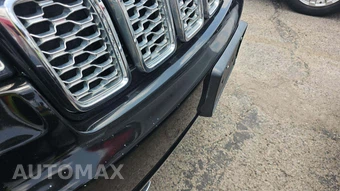 2017 Jeep Grand Cherokee Overland – miniatura 19