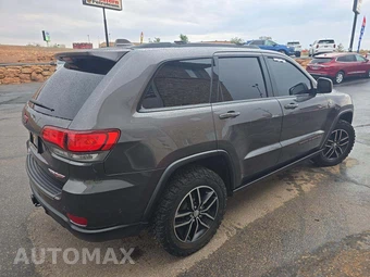 2017 Jeep Grand Cherokee Trailhawk - miniatura 3