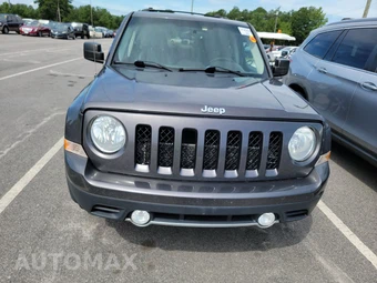 2017 Jeep Patriot High Altitude Edition - miniatura 2