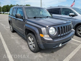 2017 Jeep Patriot High Altitude Edition - miniatura 3