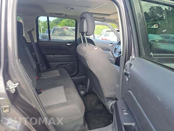2017 Jeep Patriot Latitude – miniatura 13