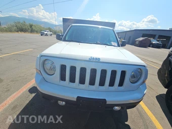2017 Jeep Patriot Latitude – miniatura 2