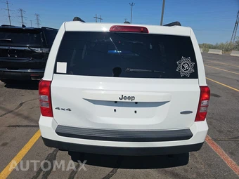 2017 Jeep Patriot Latitude – miniatura 5