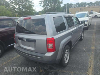 2017 Jeep Patriot Sport – miniatura 3