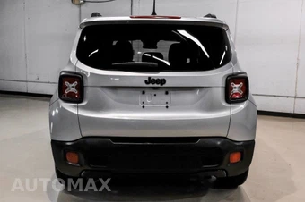 2017 Jeep Renegade Altitude Edition - miniatura 11
