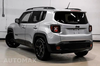 2017 Jeep Renegade Altitude Edition - miniatura 12