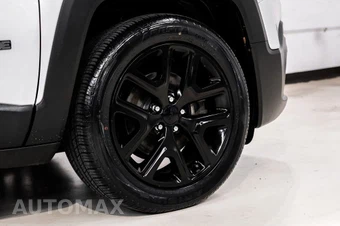 2017 Jeep Renegade Altitude Edition - miniatura 60