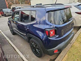 2017 Jeep Renegade Altitude Edition – miniatura 2