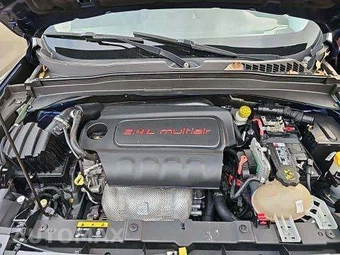 2017 Jeep Renegade Altitude Edition – miniatura 22