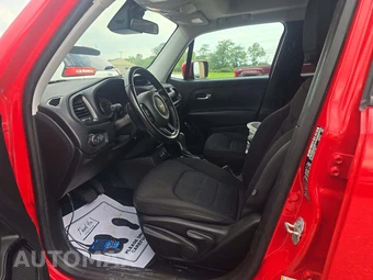 2017 Jeep Renegade Altitude Edition – miniatura 3