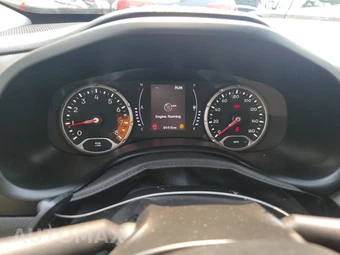 2017 Jeep Renegade Altitude Edition - miniatura 12
