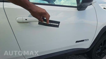 2017 Jeep Renegade Altitude Edition - miniatura 37