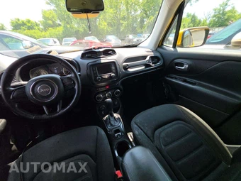 2017 Jeep Renegade Altitude Edition – miniatura 10