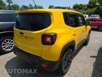 2017 Jeep Renegade Altitude Edition – miniatura 3