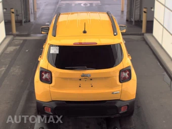 2017 Jeep Renegade Latitude – miniatura 5