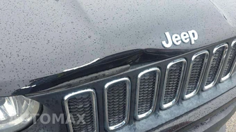 2017 Jeep Renegade Latitude – miniatura 25