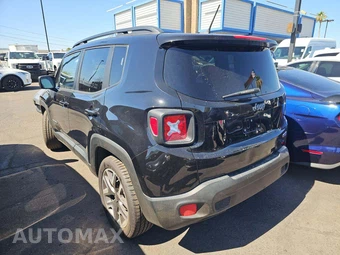 2017 Jeep Renegade Latitude – miniatura 2