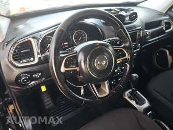2017 Jeep Renegade Latitude – miniatura 10