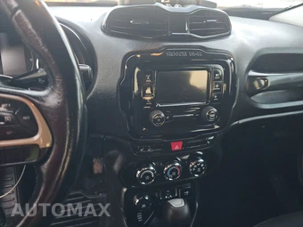 2017 Jeep Renegade Latitude – miniatura 11