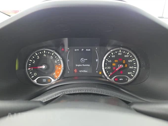 2017 Jeep Renegade Latitude - miniatura 12