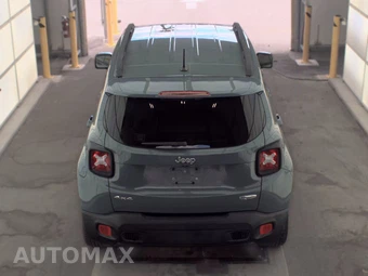 2017 Jeep Renegade Latitude – miniatura 5