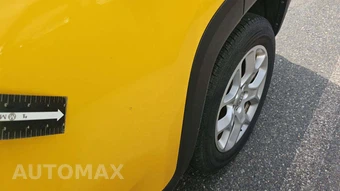2017 Jeep Renegade Latitude - miniatura 21