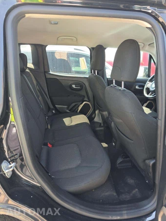 2017 Jeep Renegade Latitude – miniatura 16