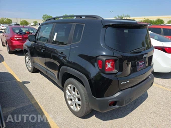 2017 Jeep Renegade Latitude – miniatura 2