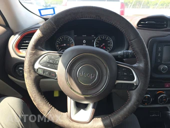 2017 Jeep Renegade Limited – miniatura 10