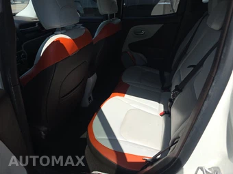 2017 Jeep Renegade Limited – miniatura 13