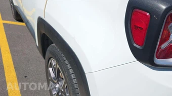 2017 Jeep Renegade Limited – miniatura 26