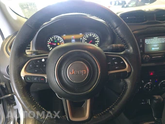 2017 Jeep Renegade Limited – miniatura 10