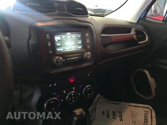 2017 Jeep Renegade Limited – miniatura 11