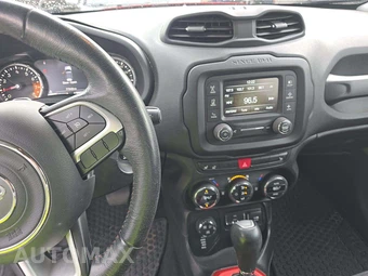 2017 Jeep Renegade Trailhawk – miniatura 10