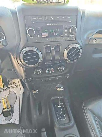 2017 Jeep Wrangler Freedom Edition - miniatura 10