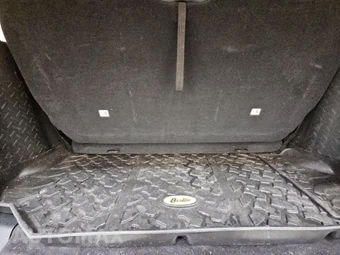 2017 Jeep Wrangler Hard Rock Edition - miniatura 17